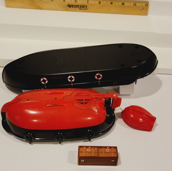 Thomas & Friends Wooden and Plastic Railway Bulstrode Boat Train Tank Engine - Picture 13 of 13